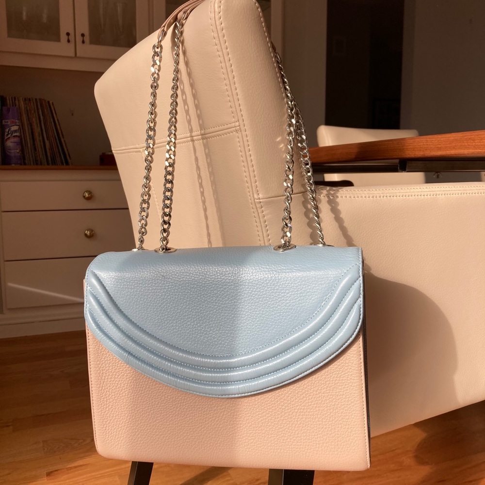 Lauren Cecchi gently used “Luxe” bag